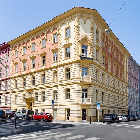 Apartments With The Lions Πράγα Εξωτερικό φωτογραφία