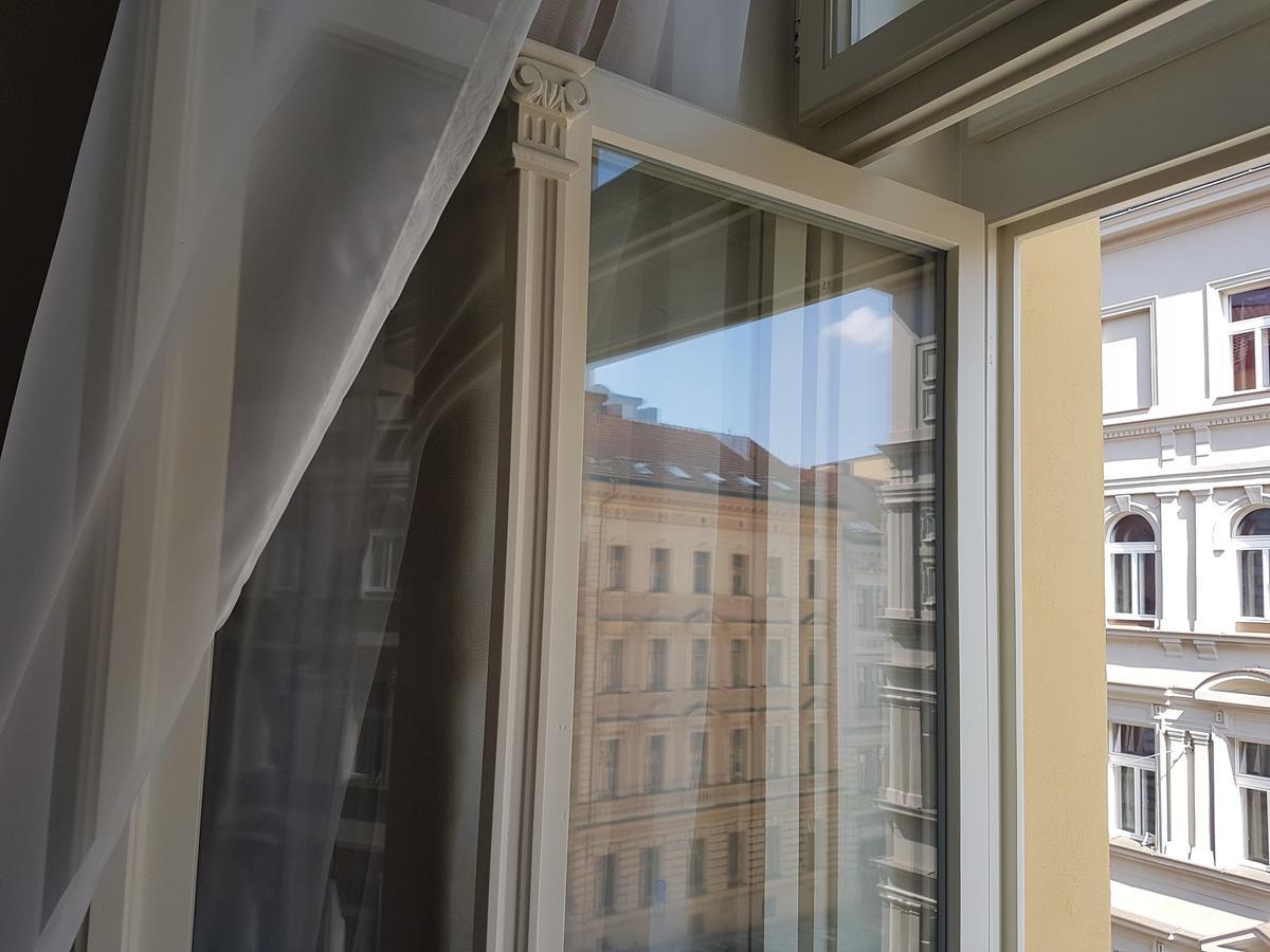 Apartments With The Lions Πράγα Εξωτερικό φωτογραφία